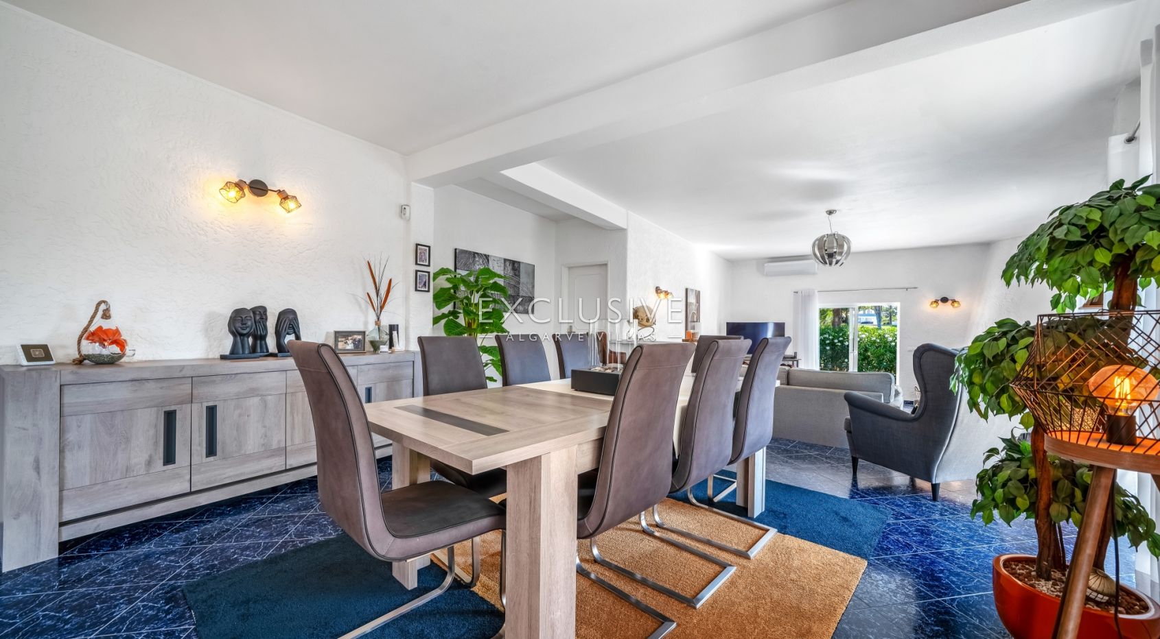 Buy a Frontline Golf Villa in Vilamoura Old Village