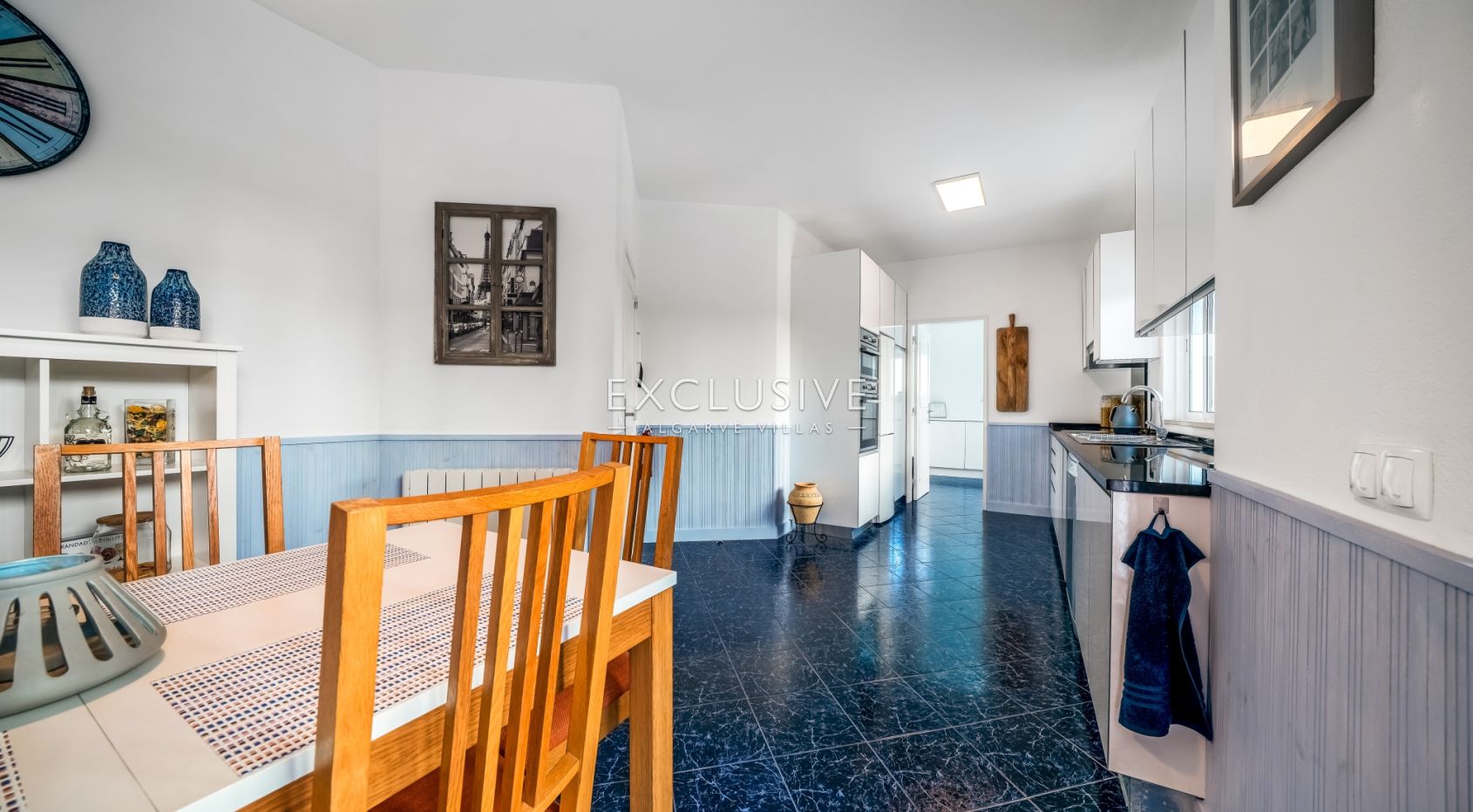 Buy a Frontline Golf Villa in Vilamoura Old Village