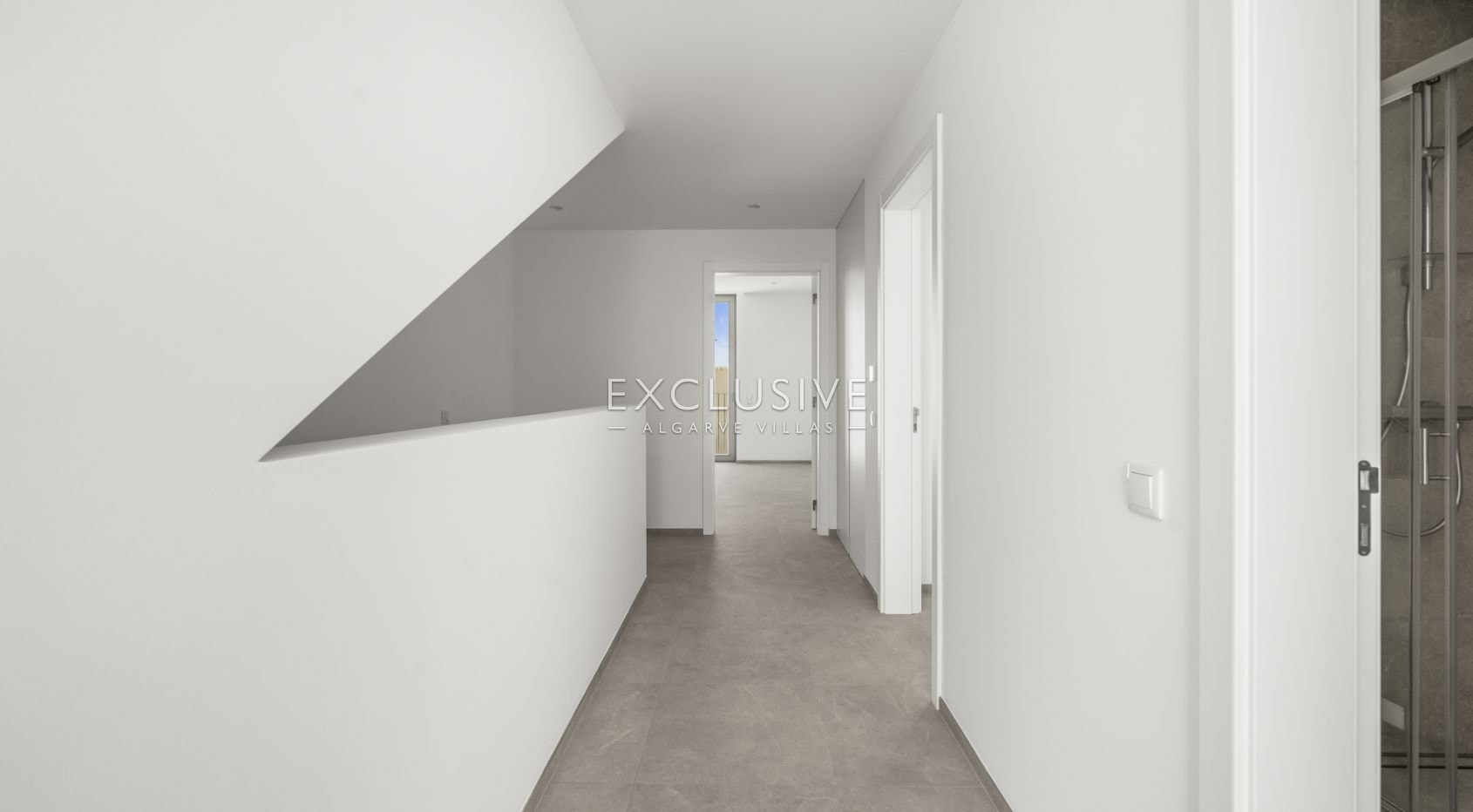 Brand-New 2+1 Bedroom Terraced Villa with Private Roof Terrace in Lagos, Algarve