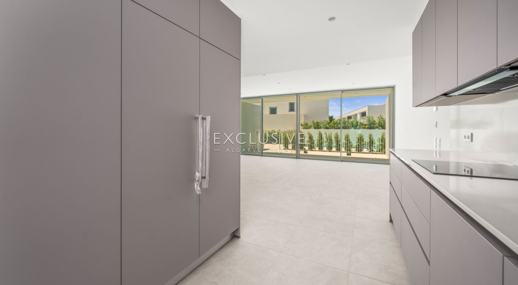 Brand-New 2+1 Bedroom Terraced Villa with Private Roof Terrace in Lagos, Algarve