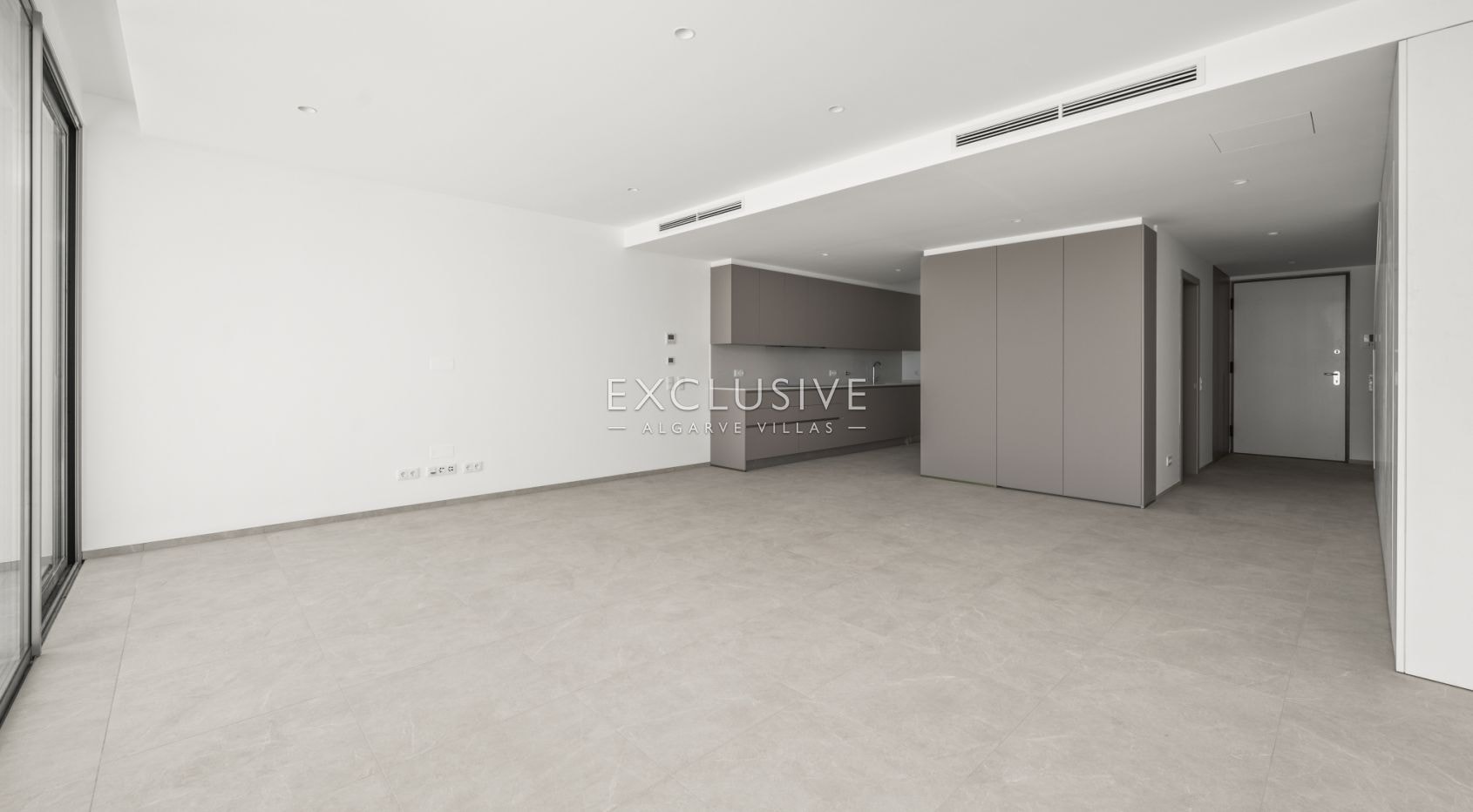 Brand-New 2+1 Bedroom Terraced Villa with Private Roof Terrace in Lagos, Algarve