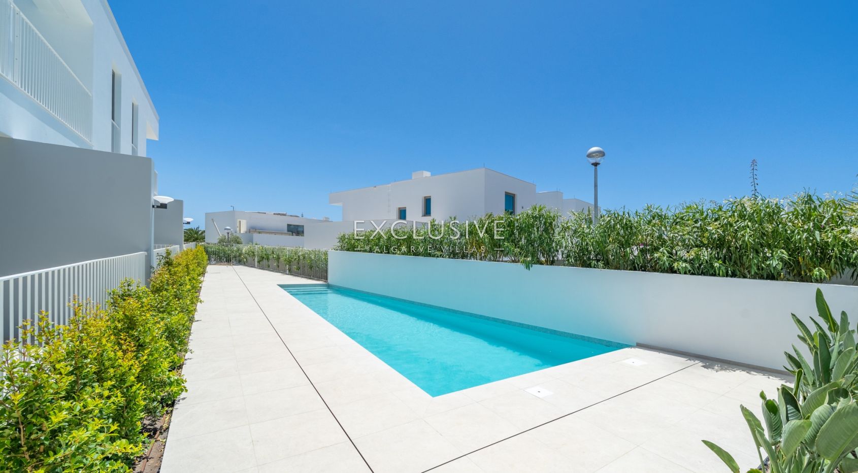 Brand-New 2+1 Bedroom Terraced Villa with Private Roof Terrace in Lagos, Algarve
