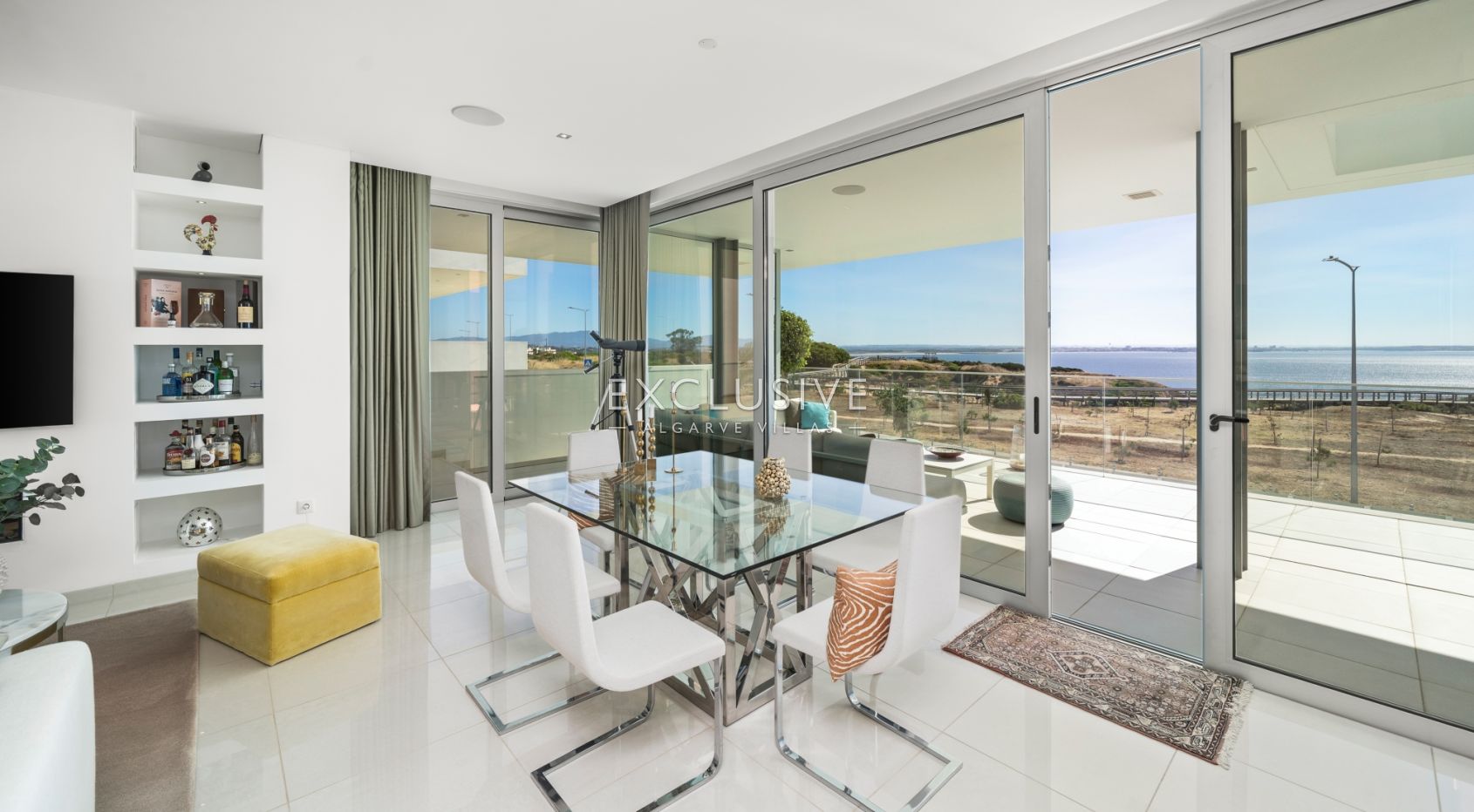 Beachfront Villa with Stunning Sea Views in Ponta da Piedade, Lagos