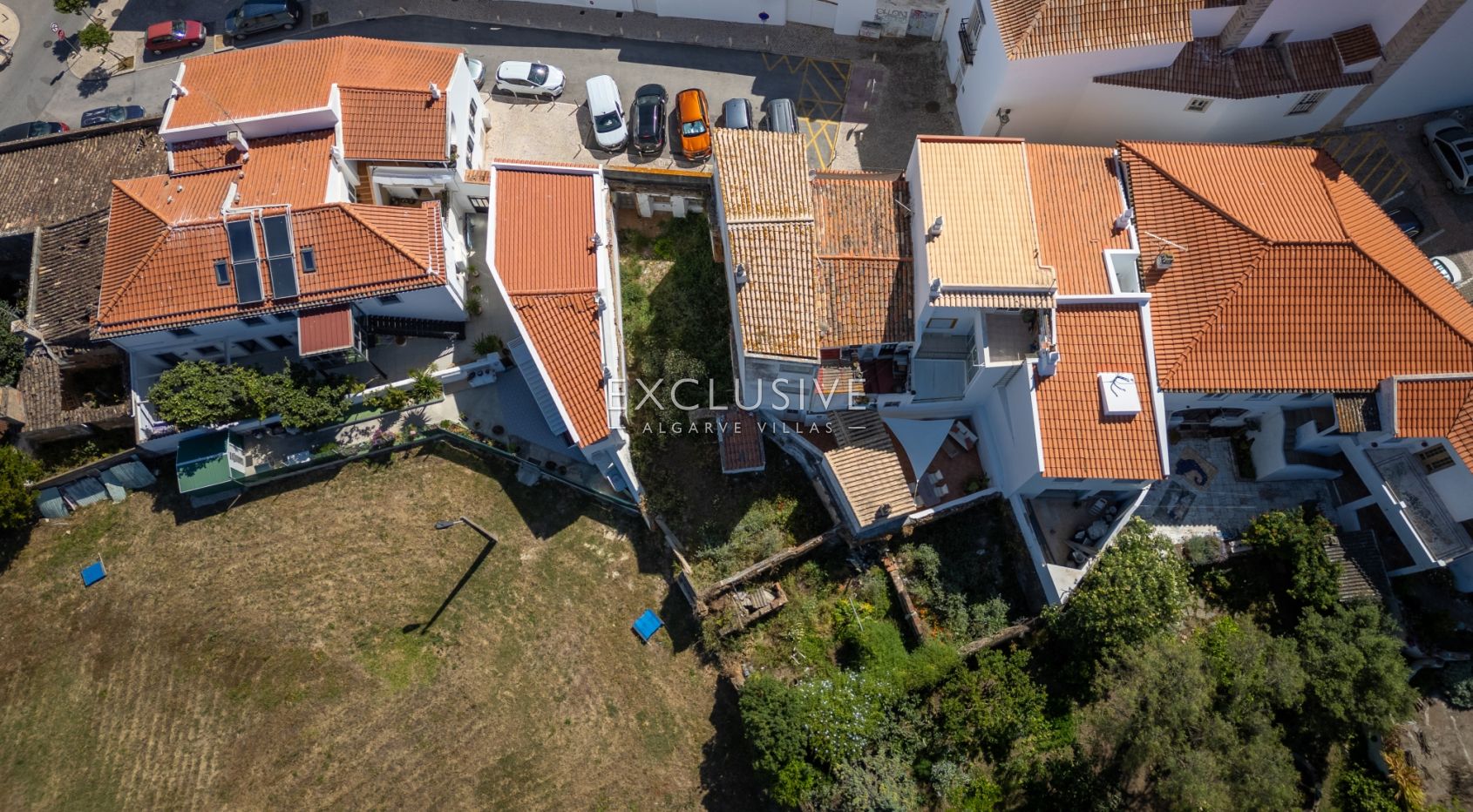 Plot to Build Townhouse with Garden and Pool in historic centre in Lagos, Algarve