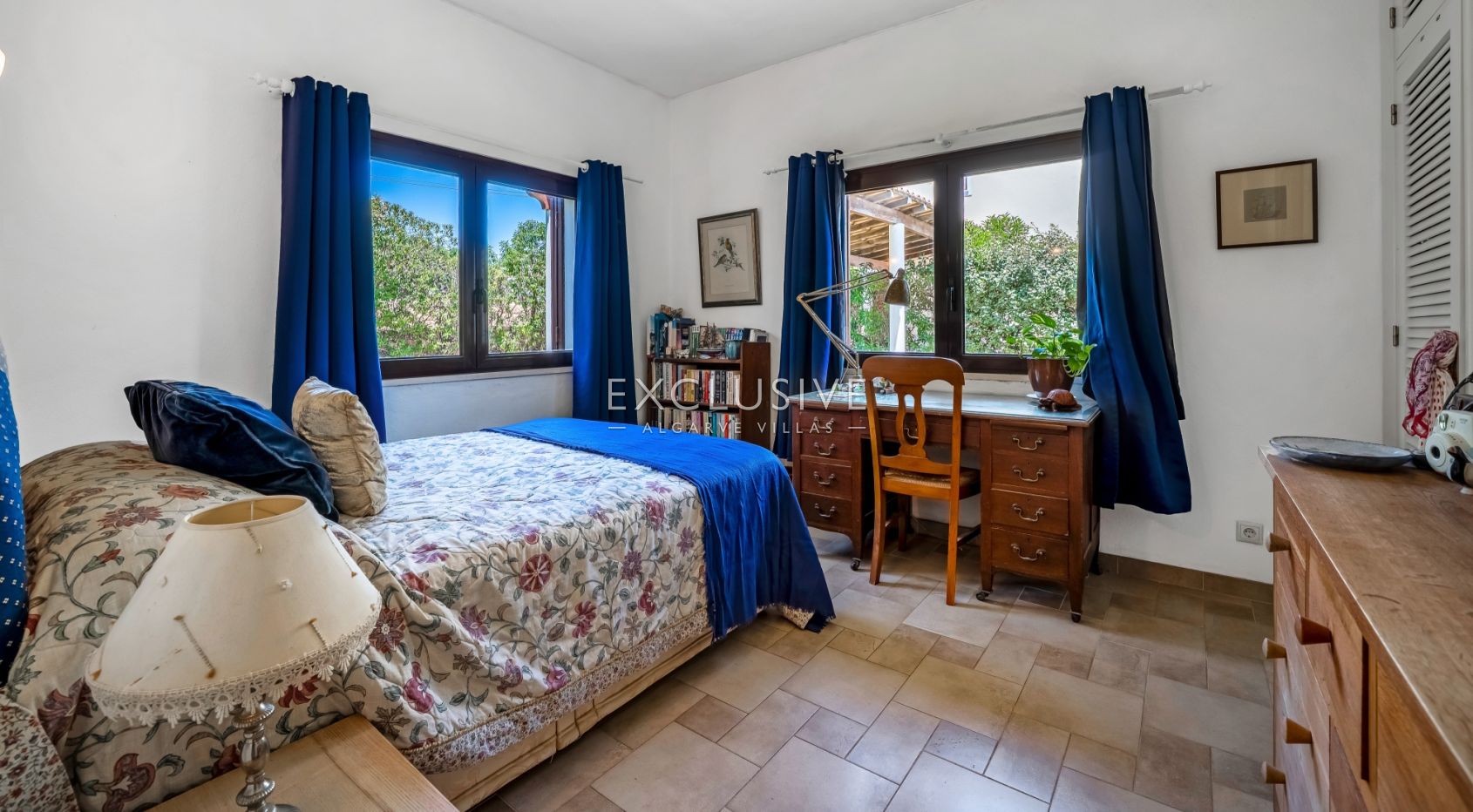 Farm house style property in Caramujeira Algarve