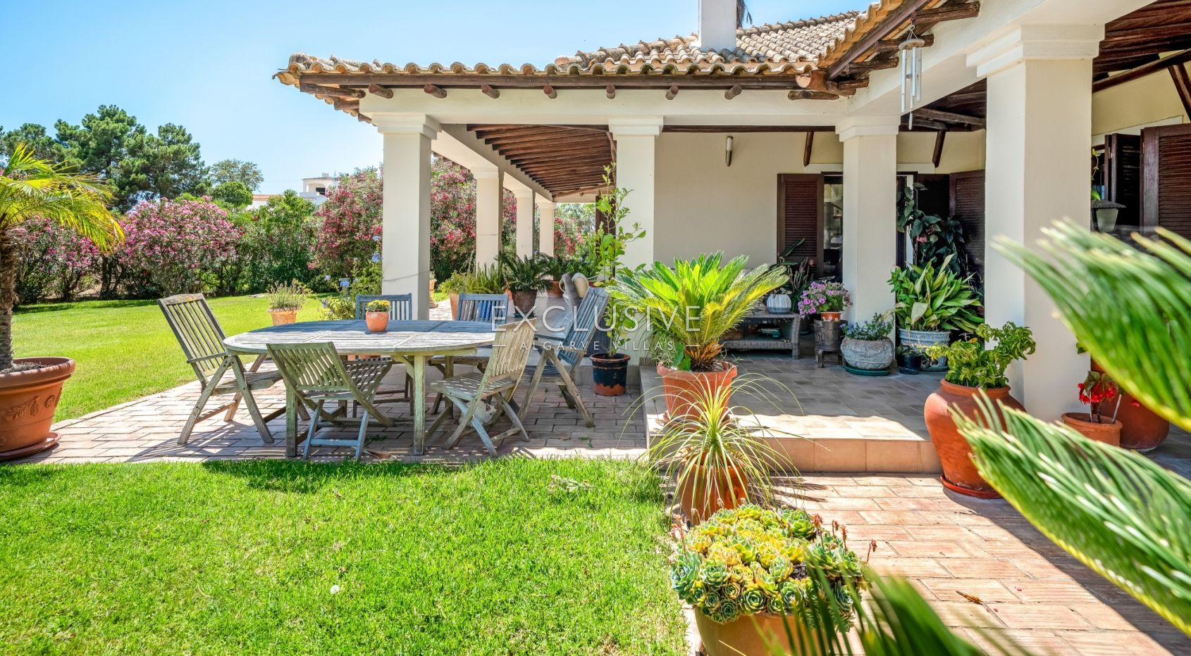 Farm house style property in Caramujeira Algarve