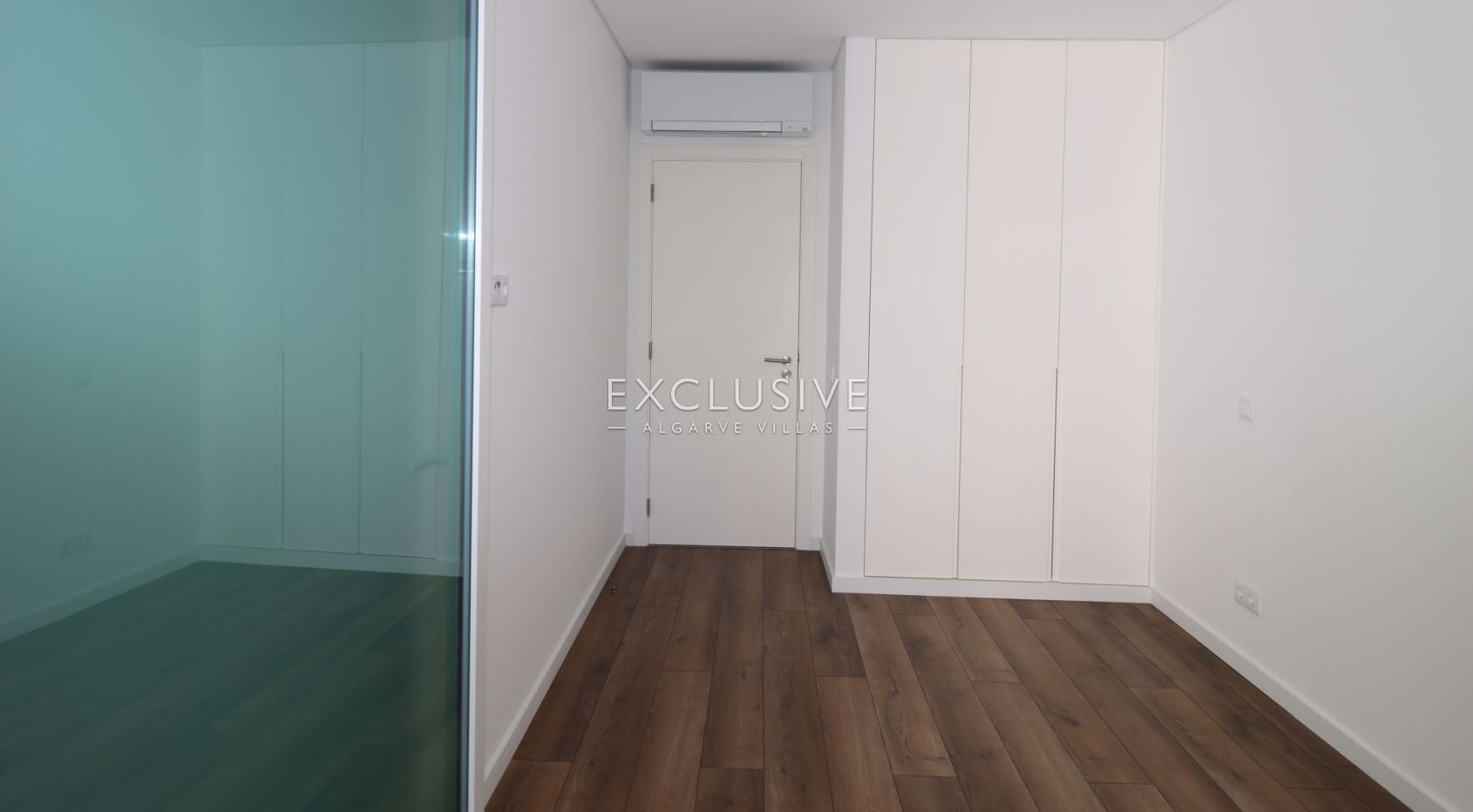 Modern 3 Bedroom Apartment in Vilamoura, Close to the Marina and Golf Courses