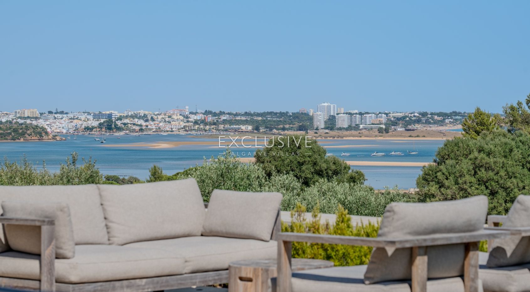 5 bedroom contemporary villa with sea golf views Palmares golf resort Lagos
