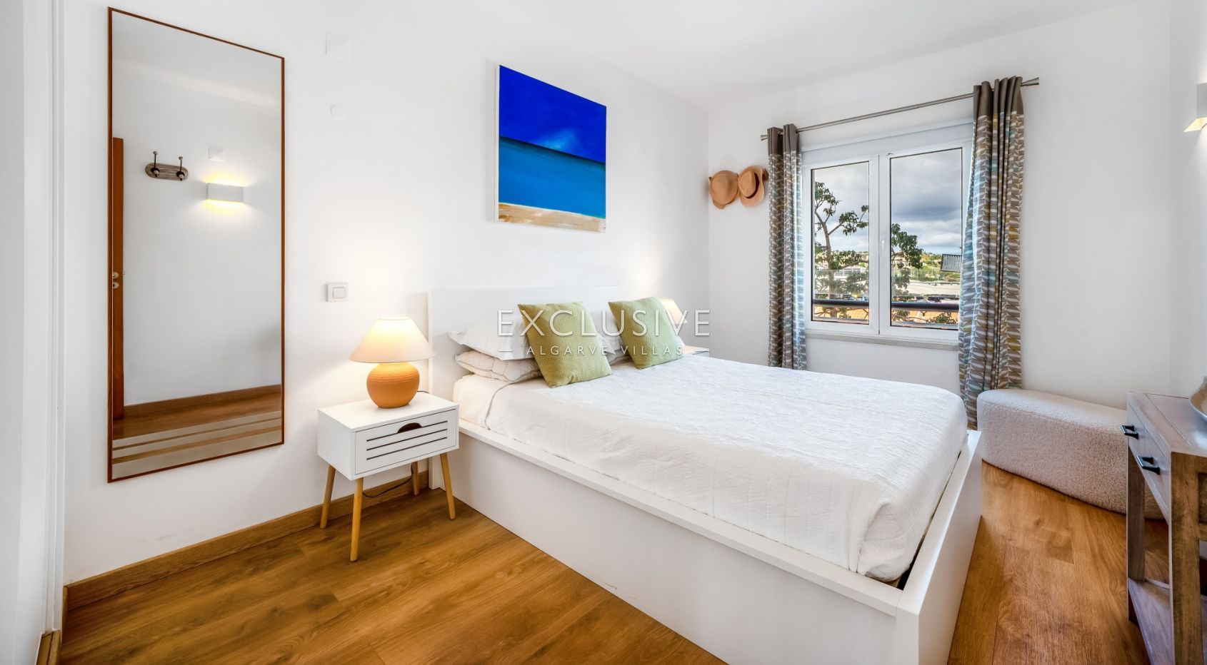 Beautifully Renovated 2 Bedroom Apartment in Dom Manuel, Lagos Marina