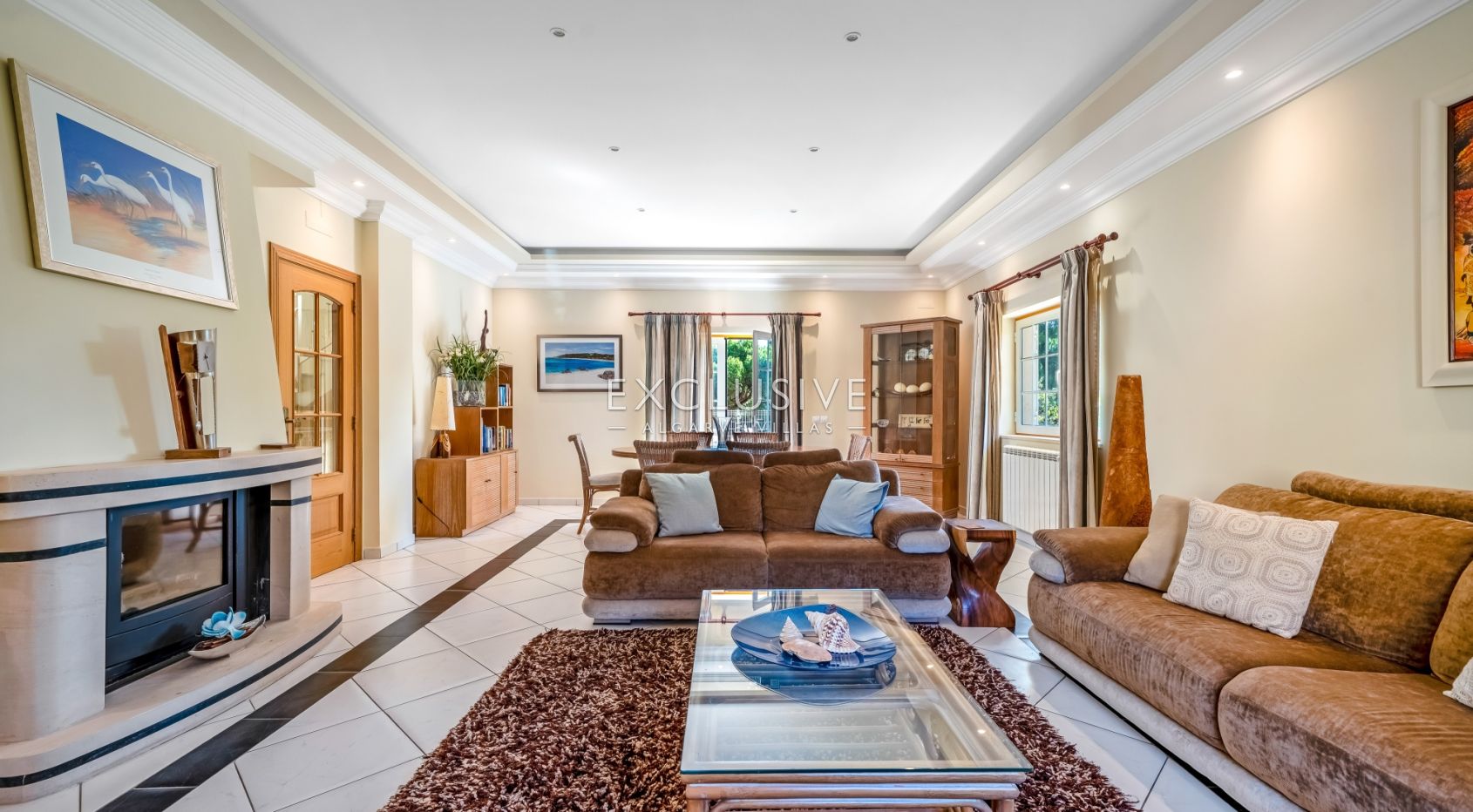 Sea View Villa in Santa Eulália, Walking Distance to the Beach, Albufeira