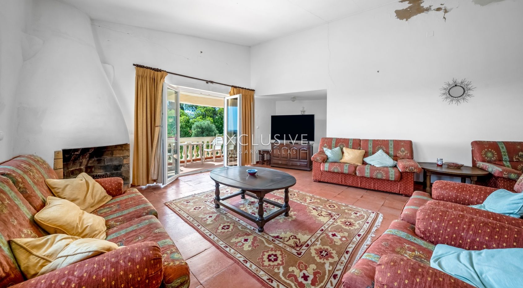 Renovation Villa with Sea Views in Falfeira, Lagos
