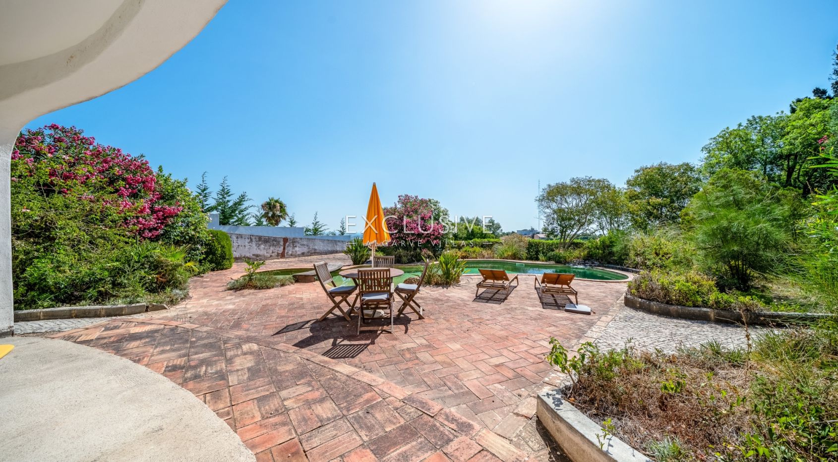Renovation Villa with Sea Views in Falfeira, Lagos