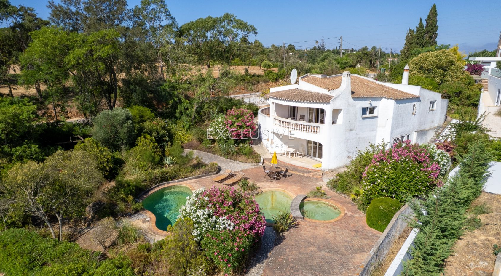 Renovation Villa with Sea Views in Falfeira, Lagos