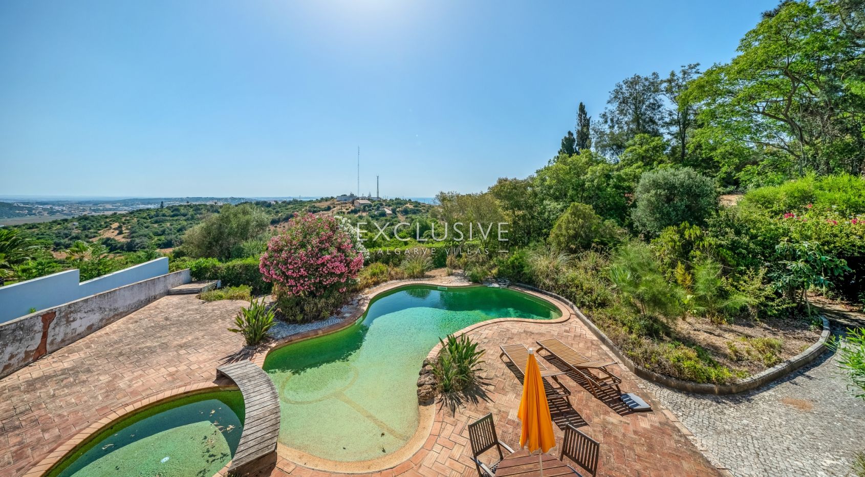 Renovation Villa with Sea Views in Falfeira, Lagos