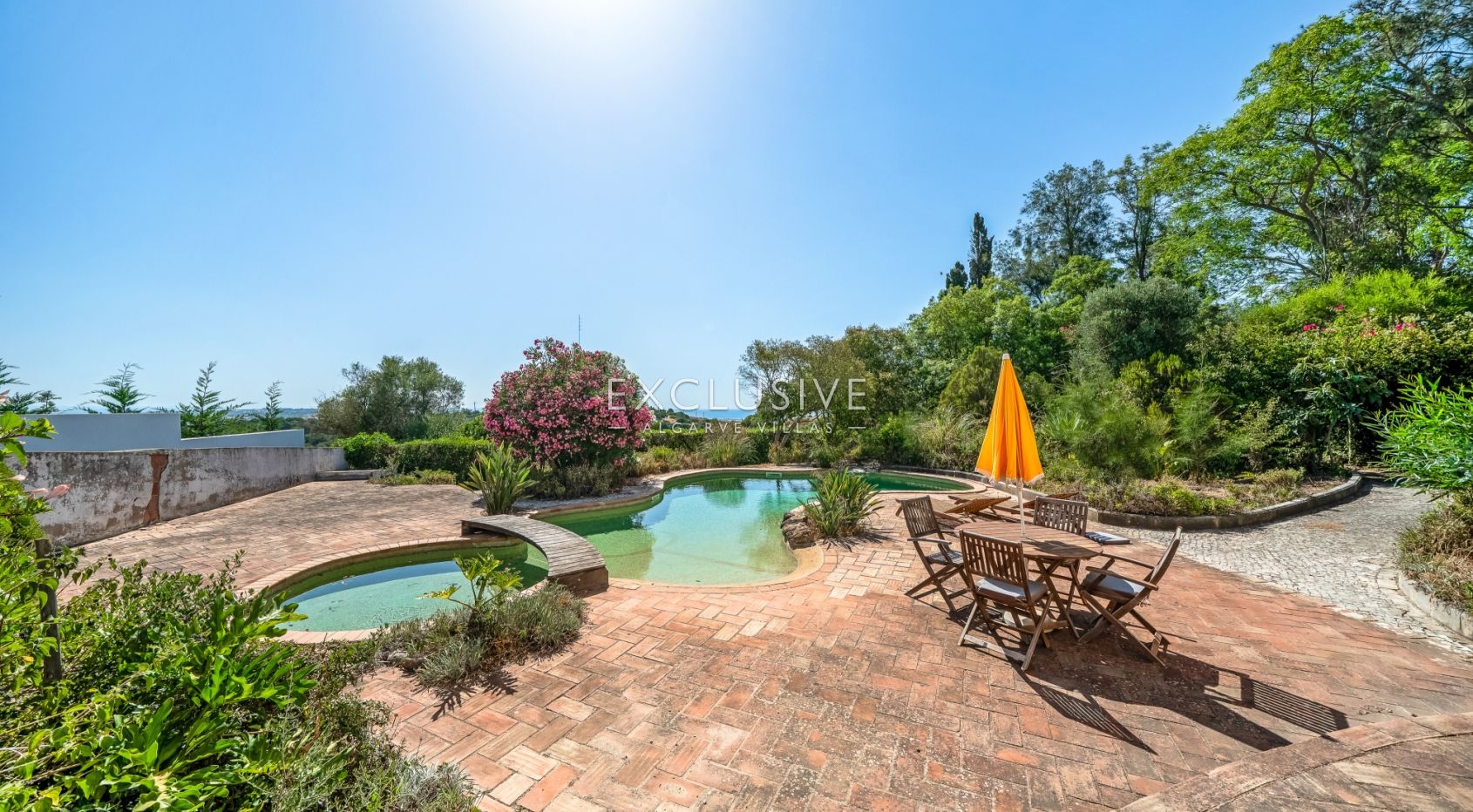 Renovation Villa with Sea Views in Falfeira, Lagos