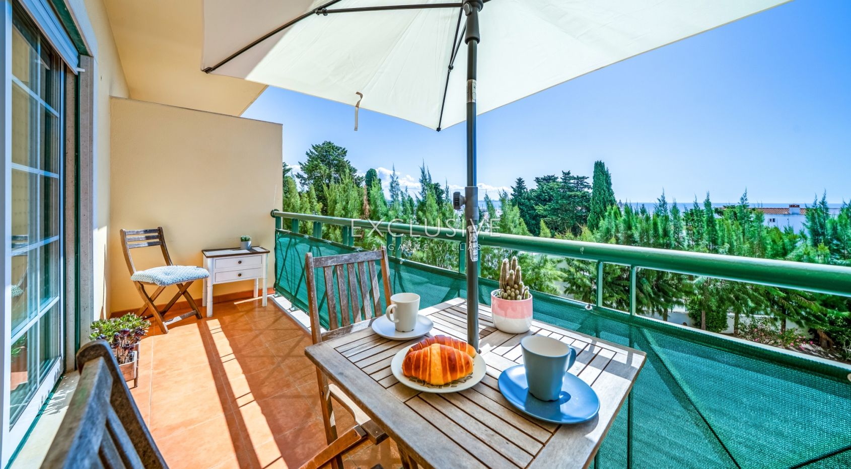3 Bed Sea View Apartment in Lagos, Algarve with Garage & Lift