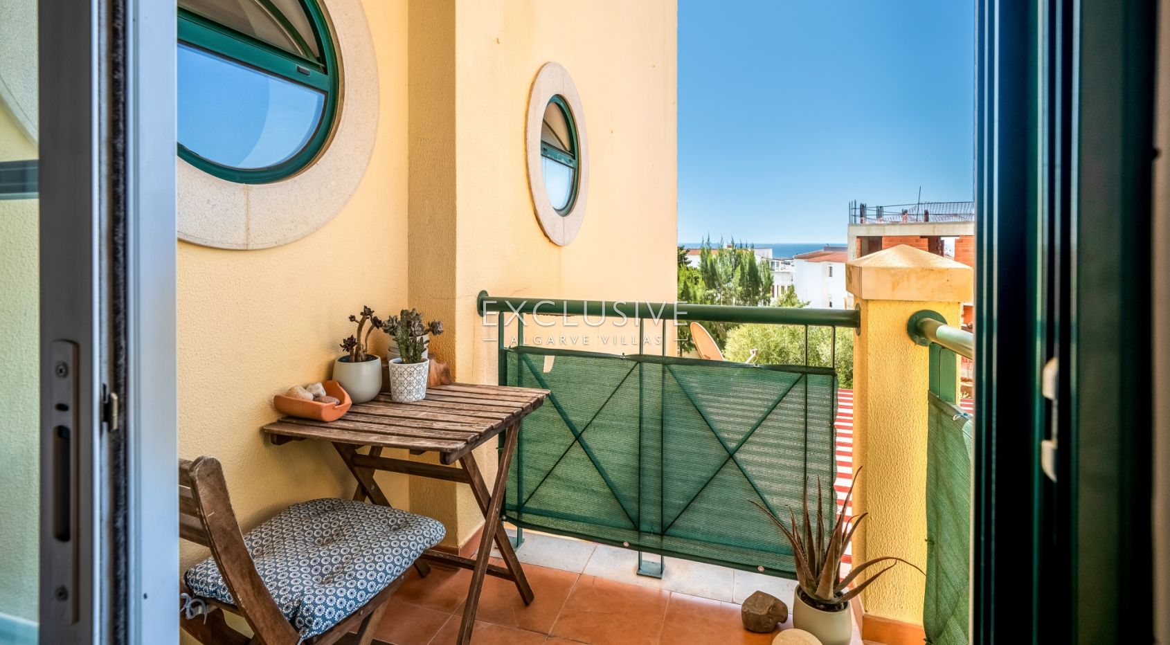 3 Bed Sea View Apartment in Lagos, Algarve with Garage & Lift