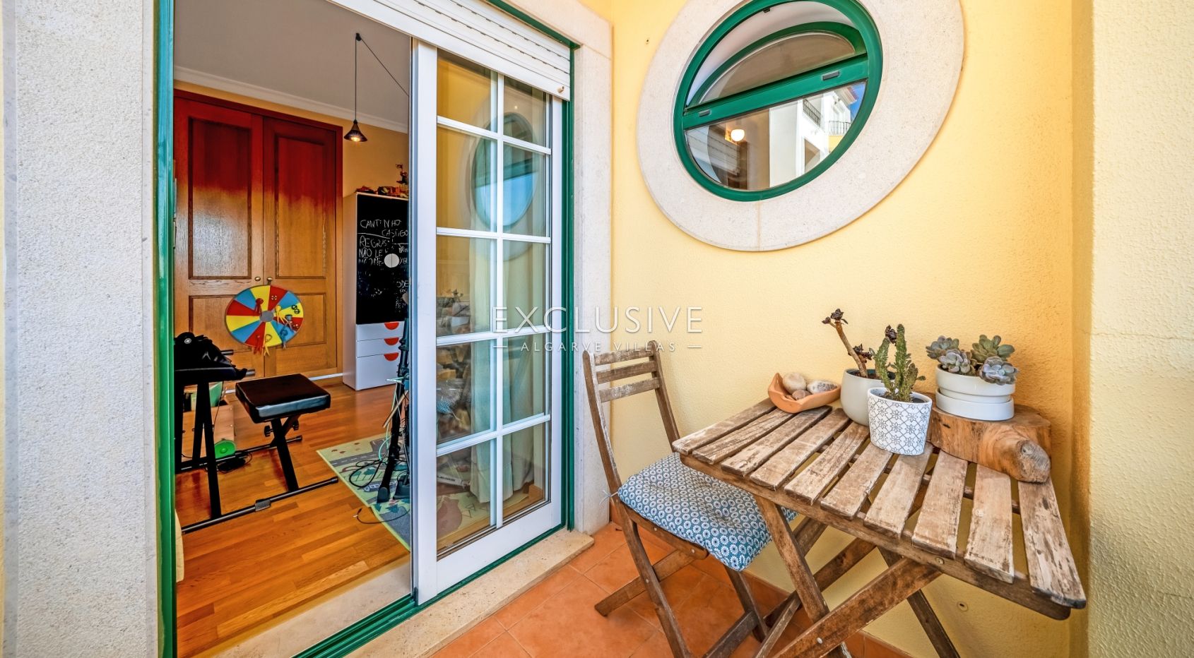 3 Bed Sea View Apartment in Lagos, Algarve with Garage & Lift