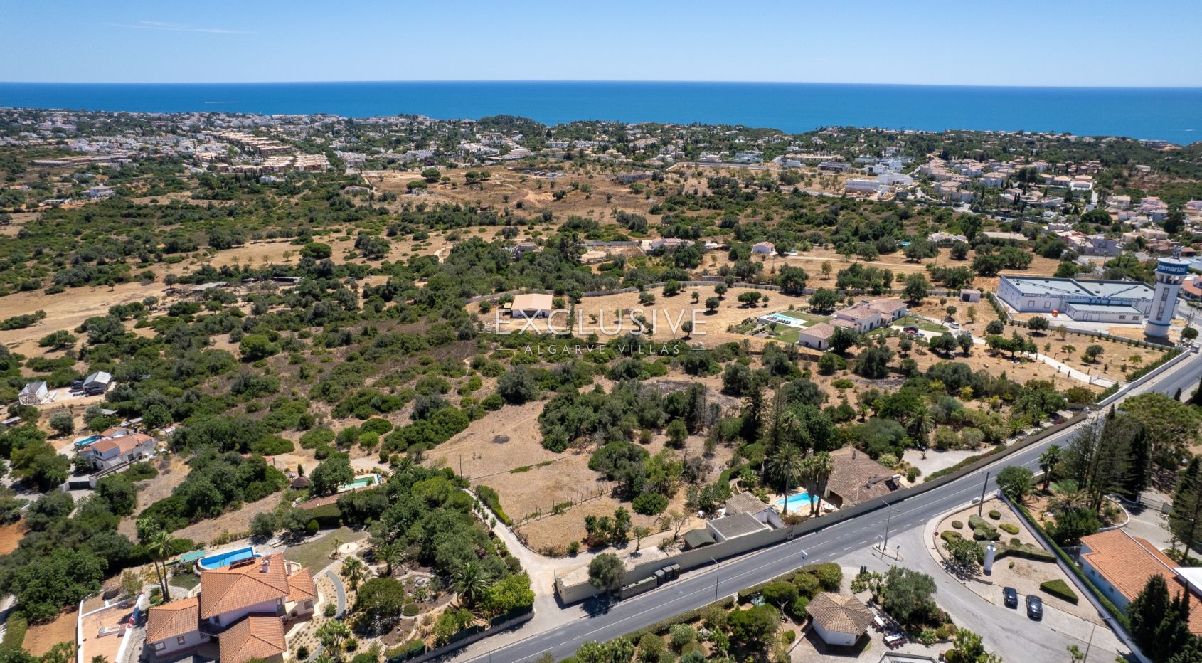 Charming Quinta, Pool, Sea Views & Fruit Orchards, Carvoeiro