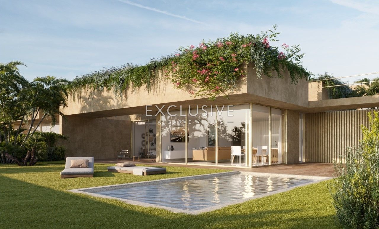Brand new Single storey Homes with Pool and Garden in Praia da Luz, West Algarve