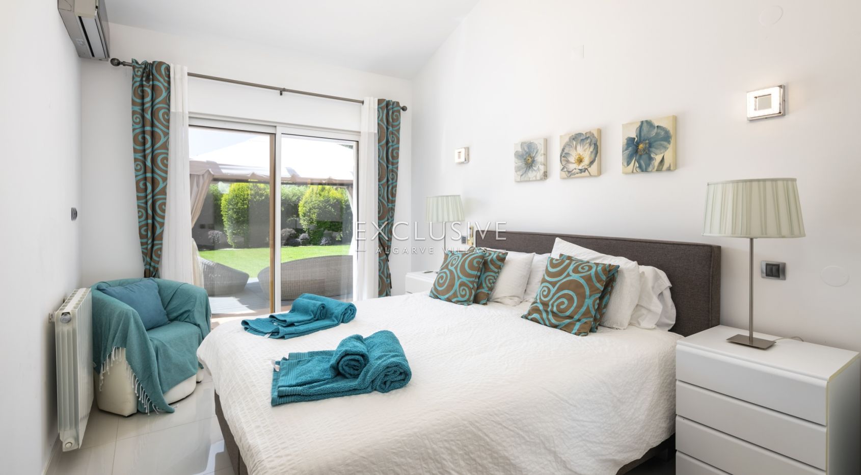 Golf front villa 5 bedrooms Golf Resort in Carvoeiro on double plot with private pool