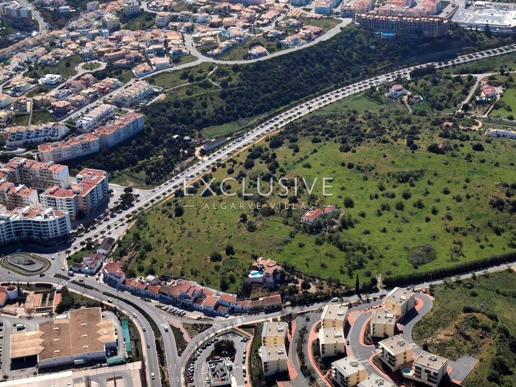Plots for developing apartments in central Lagos