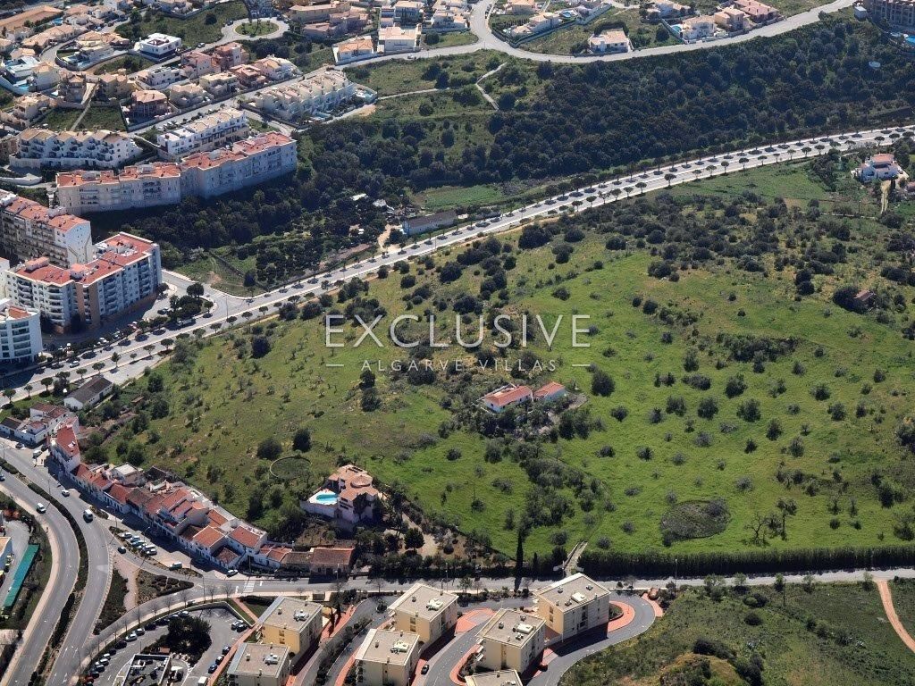 Land for developing apartments,, close to the Lagos Marina