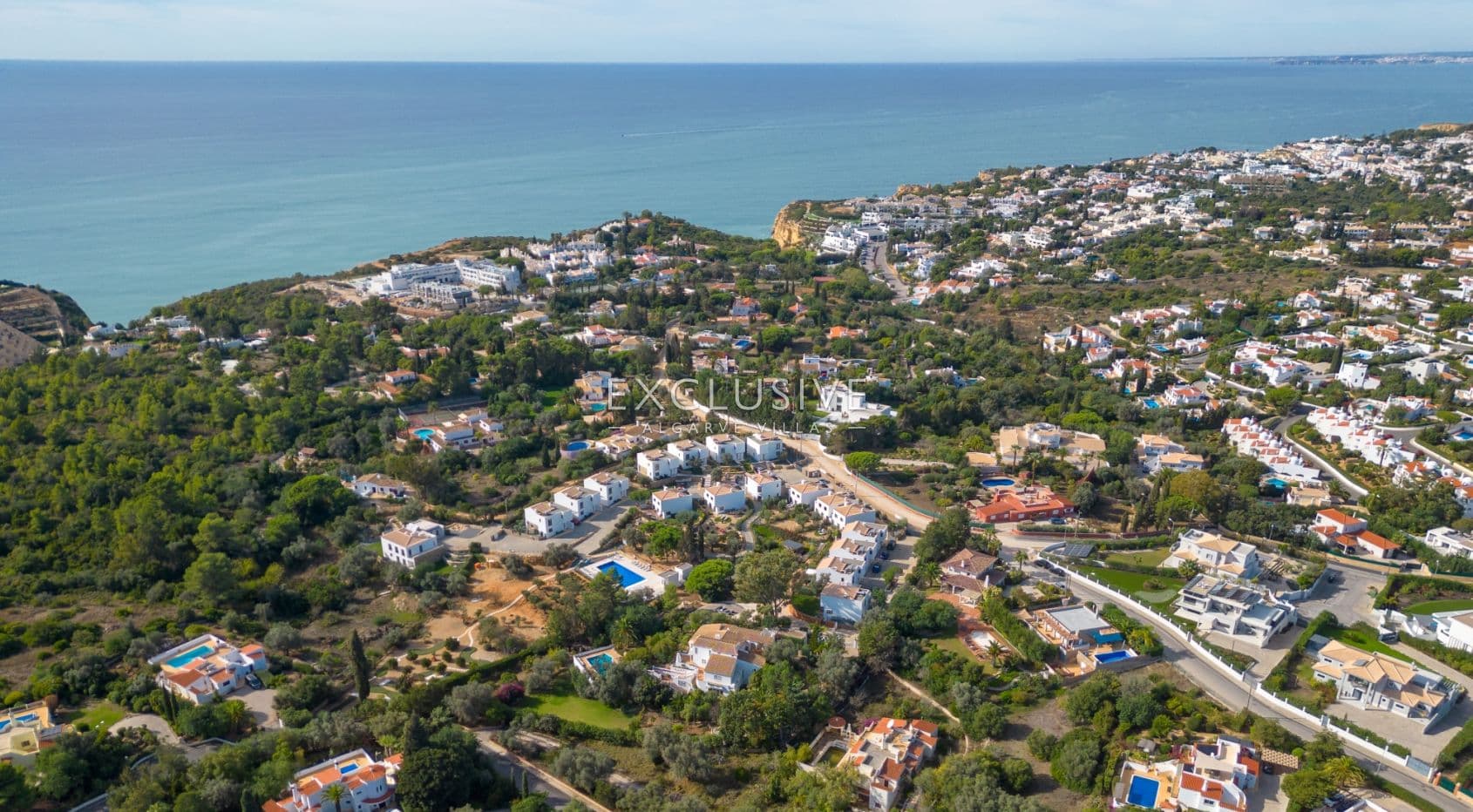 Luxury holiday villas in closed condominium near Carvoeiro beach-2