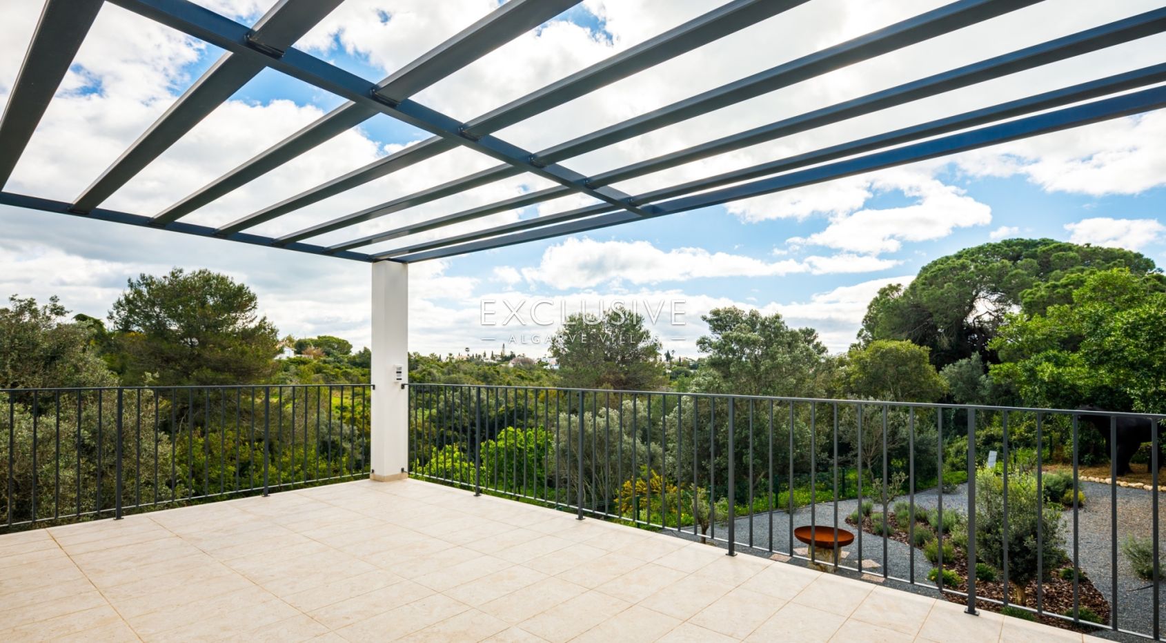 Brand new 5 bed villa near Carvoeiro beach