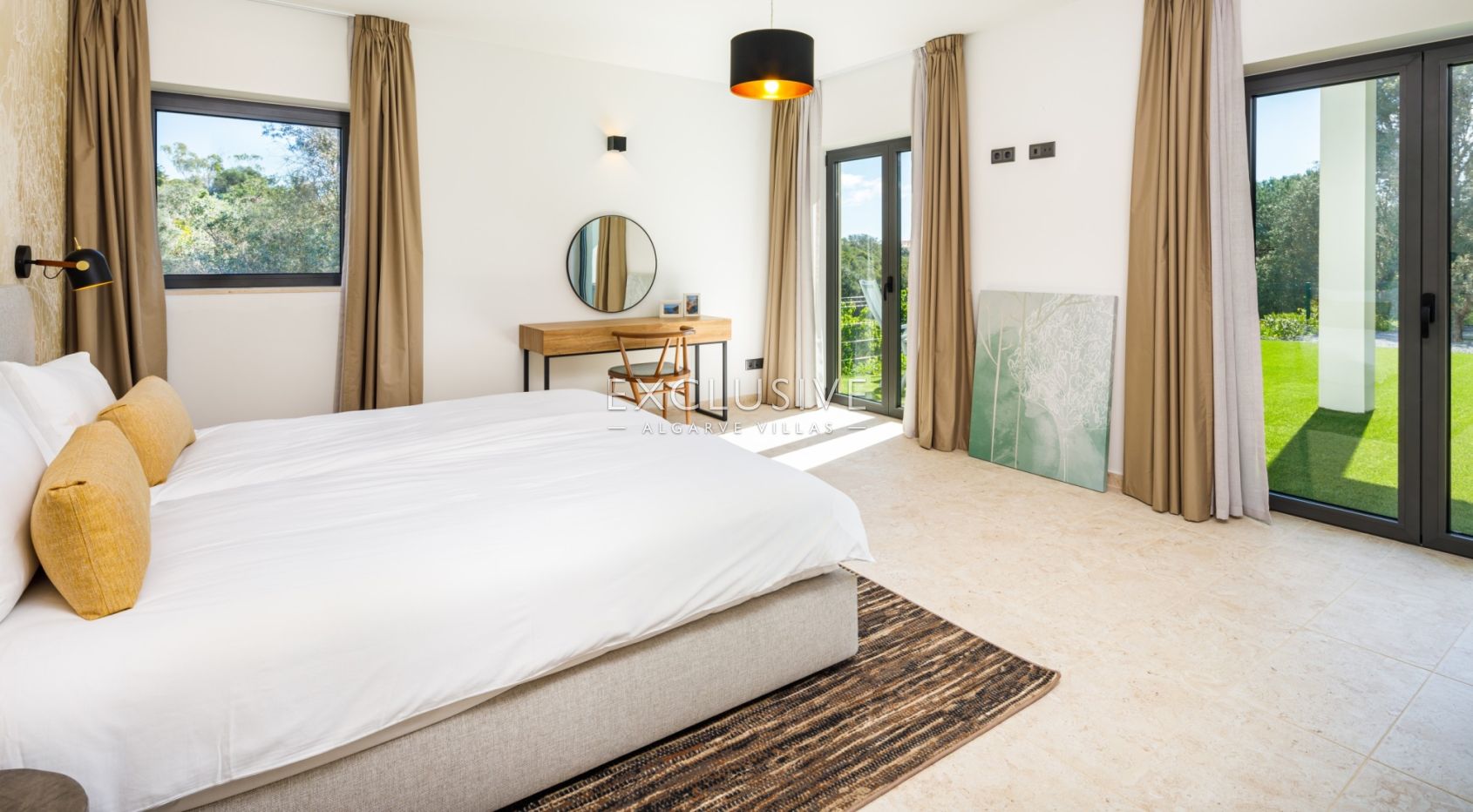 Brand new 5 bed villa near Carvoeiro beach