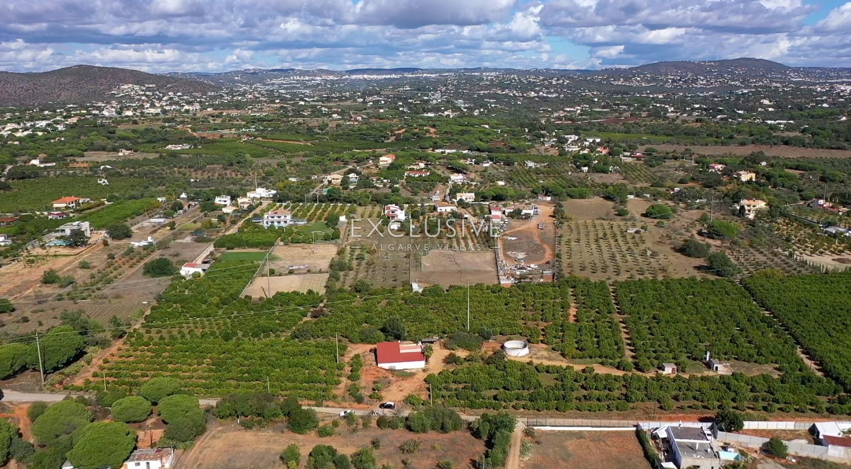 4 ha of Land near Vale do Lobo with project for a large home with swimming pool, Algarve