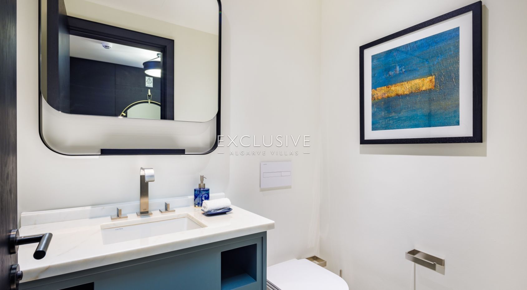 Luxury Serviced 2 bedroom Golf Apartments Loule, Algarve