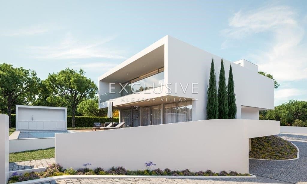 Exceptionally spacious modern villa in Lagos-2