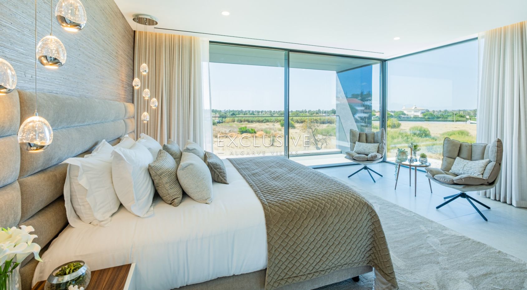 Modern Villa near Gale beach and Salgados Golf Algarve