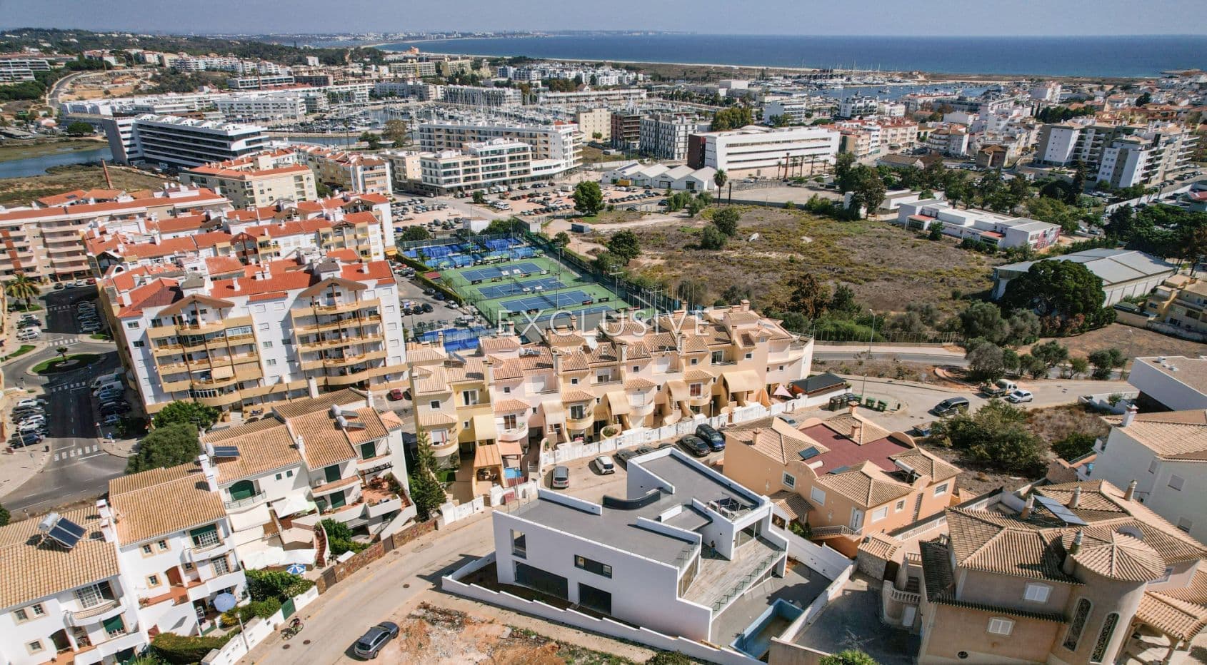 Buy Modern Villa with pool in central location in Lagos, Western Algarve-1