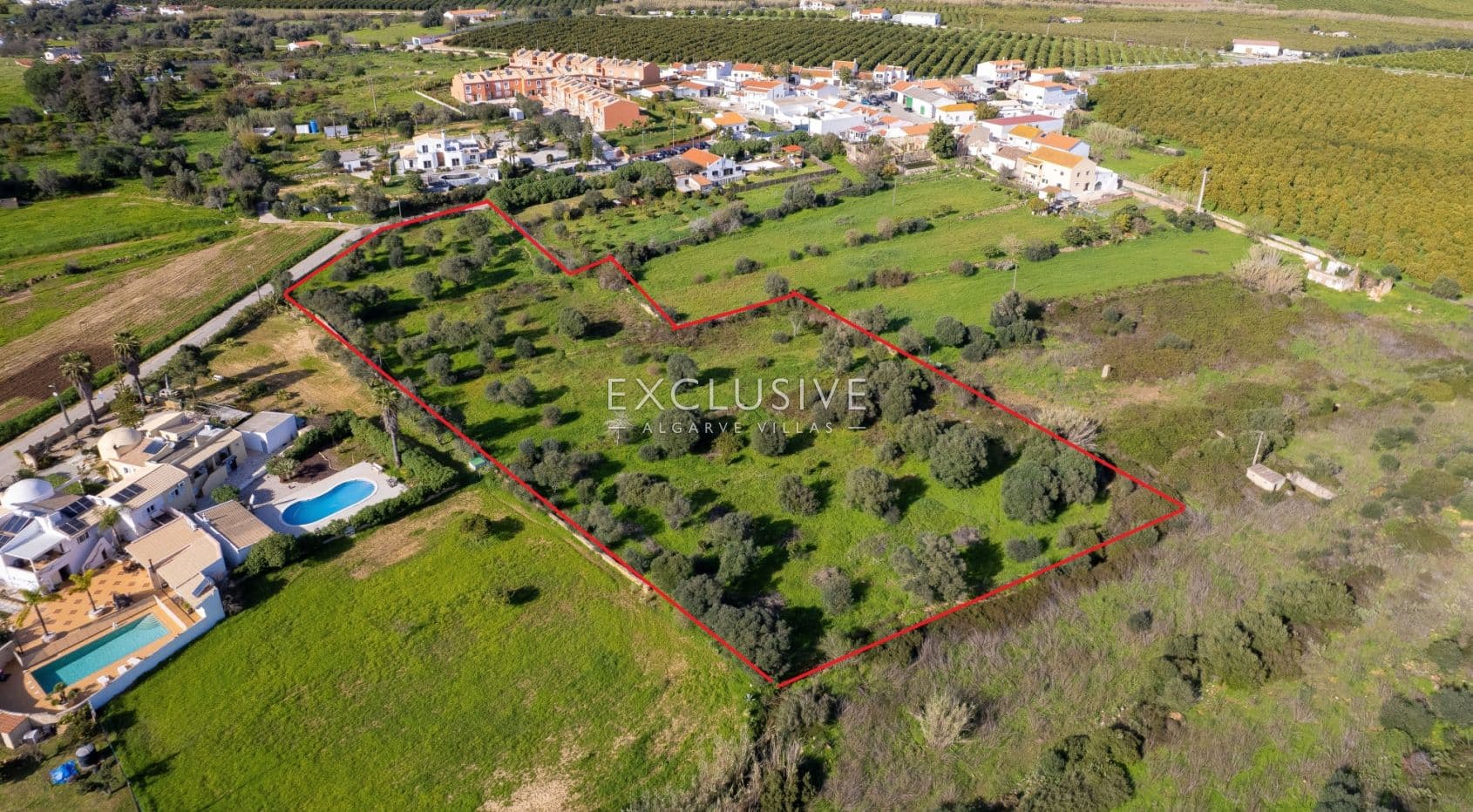 Fantastic plot for construction, Central Algarve-1