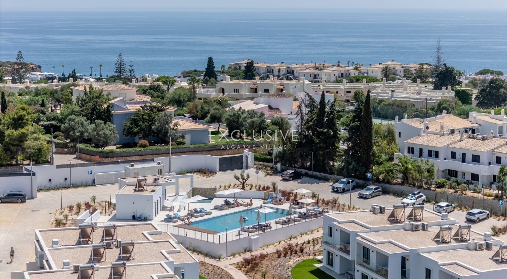 2 bedroom apartments in Carvoeiro centre near the beach, investment opportunity-1