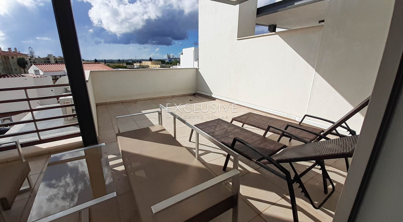 Spacious attached villa in Vilamoura