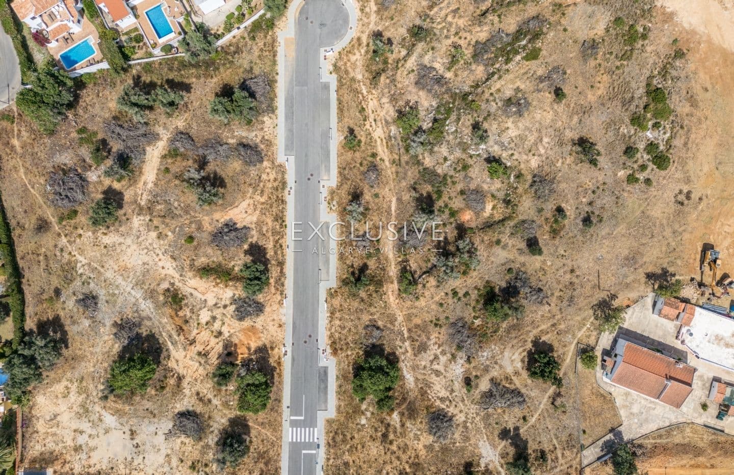 Urban plot for villa in Carvoeiro, Algarve-2