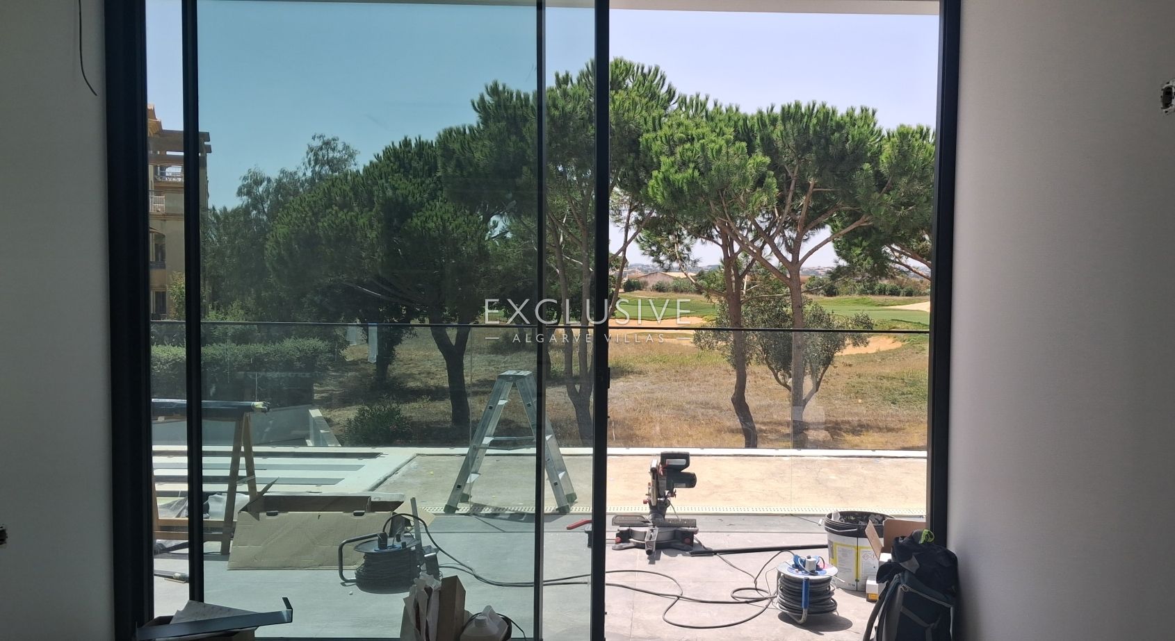 Luxury contemporary villa on a golf couse in Vilamoura, Algarve