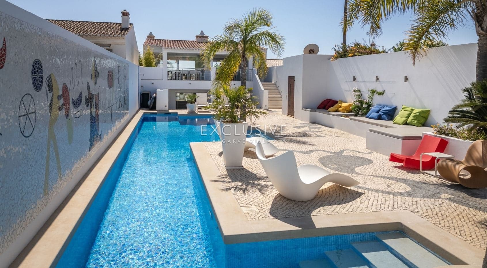 6 bedrooms property on beach front in Praia da Luz, Algarve-2
