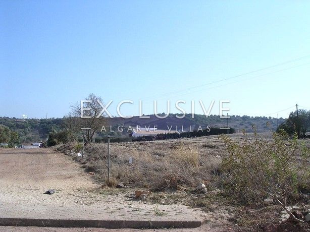 Development plot in Bensafrim, Lagos to make small urbanization in West Algarve