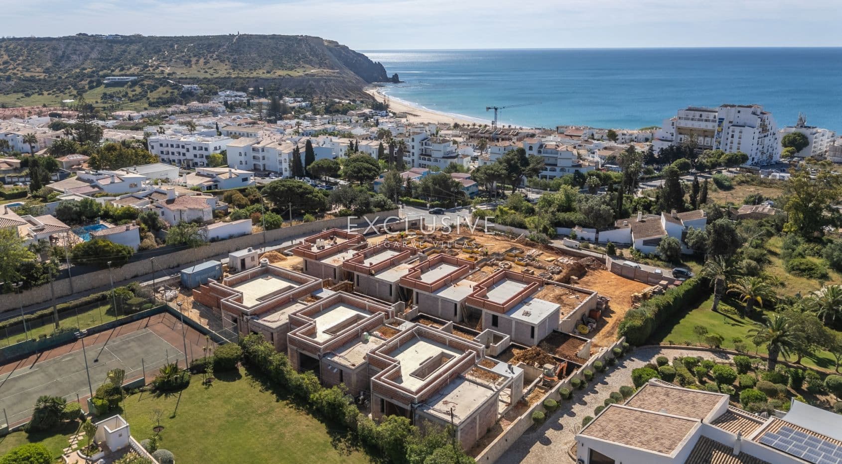 Brand new single storey properties in Praia da Luz, Western Algarve-1