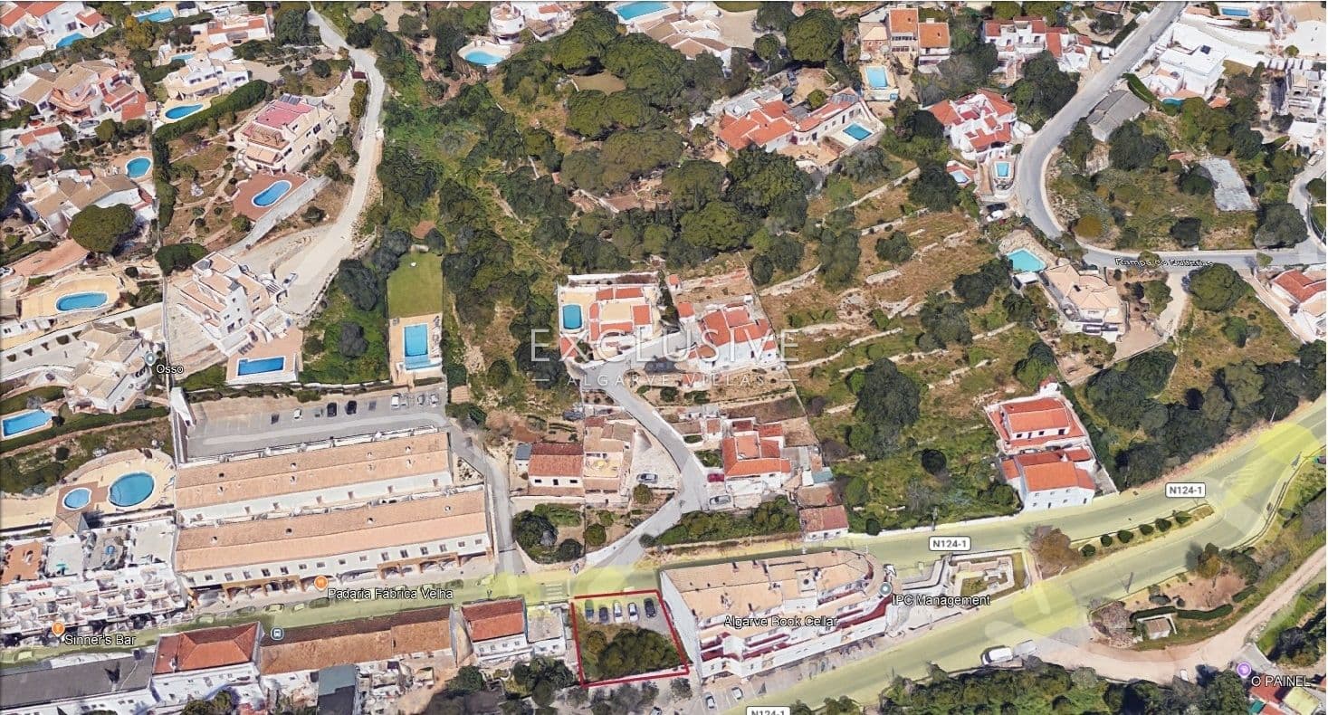 Carvoeiro centre building plot within walking distance to the beach, unique opportunity-1