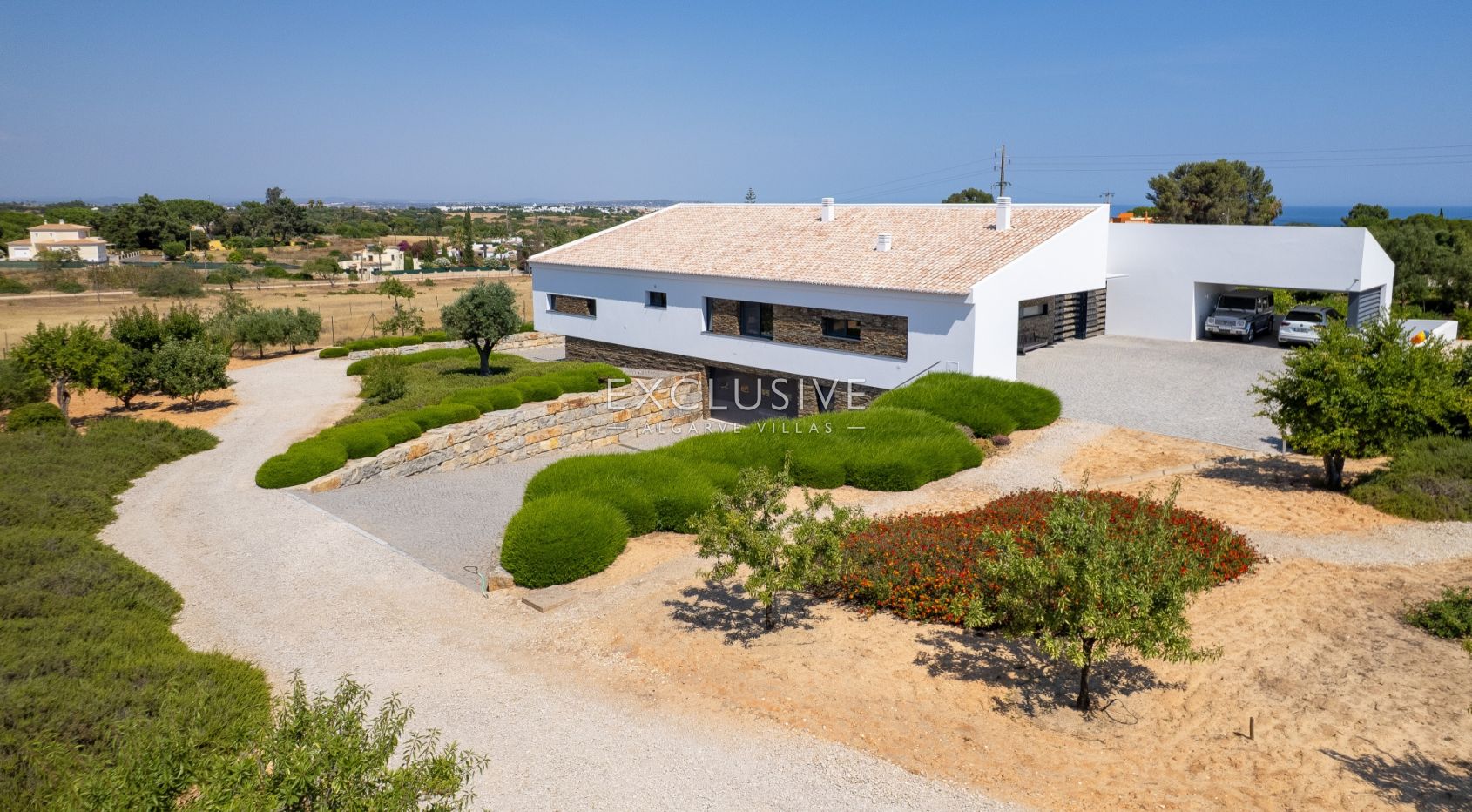 Unique designer contemporary villa in Carvoeiro with large plot and private pool near the beach