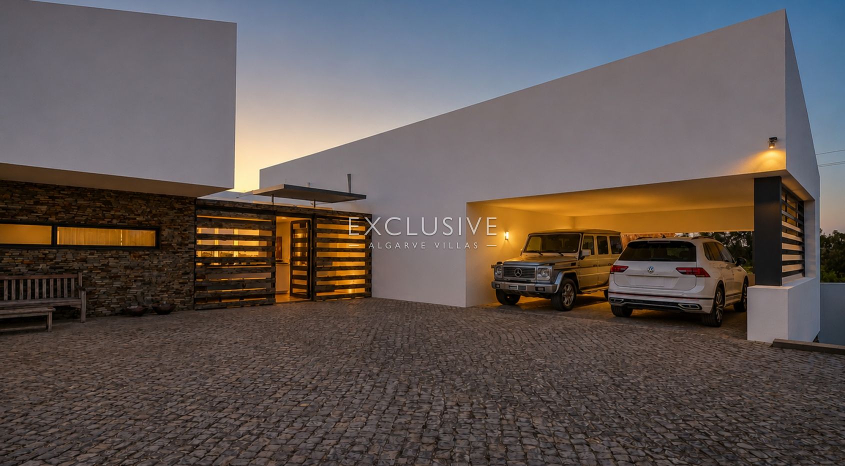 Unique designer contemporary villa in Carvoeiro with large plot and private pool near the beach