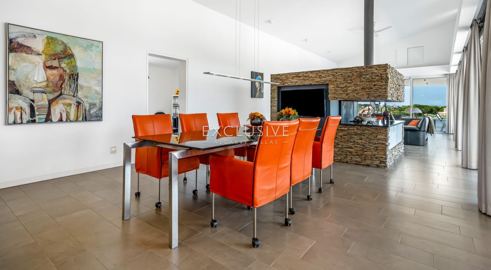 Unique designer contemporary villa in Carvoeiro with large plot and private pool near the beach