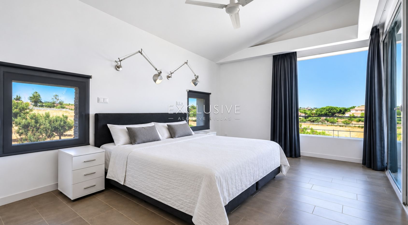 Unique designer contemporary villa in Carvoeiro with large plot and private pool near the beach