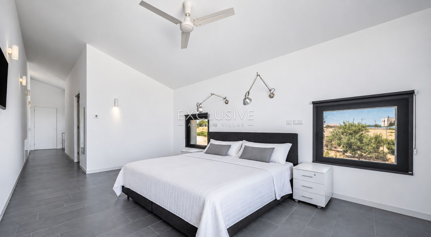 Unique designer contemporary villa in Carvoeiro with large plot and private pool near the beach