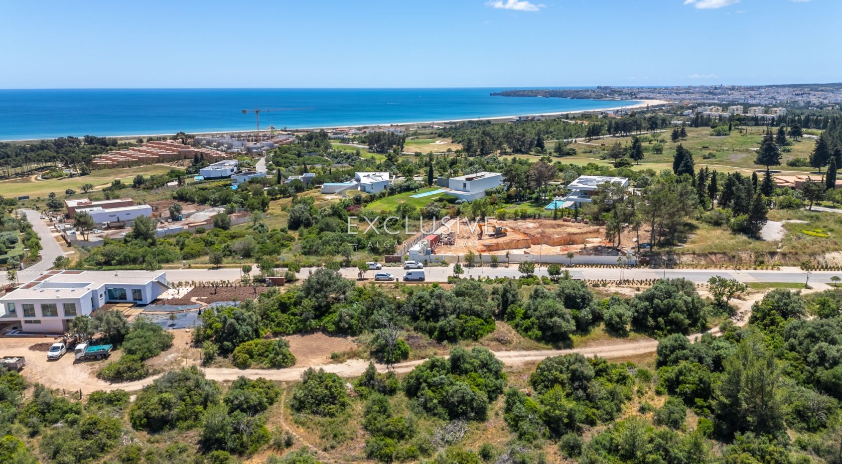 Exclusive 5000m2 Plot with Approved Luxury Villa Design in Palmares Golf Resort, Lagos